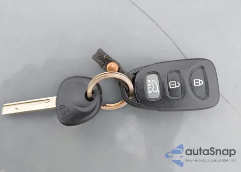 2014 Hyundai Elantra Gt from USA, damaged, VIN KMHD35LH5EU202240